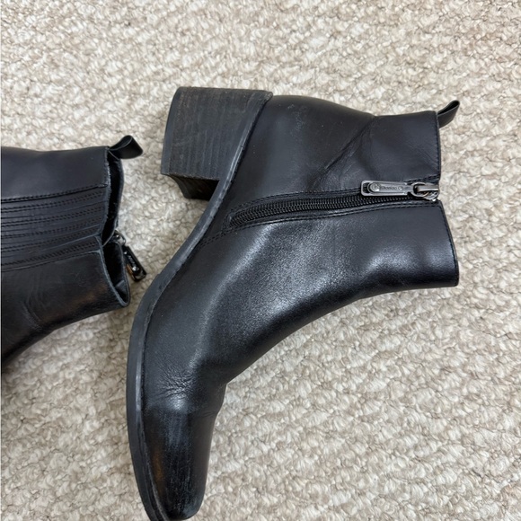 Blondo Black Heeled Boots size 8 ankle bootie - Picture 4 of 8